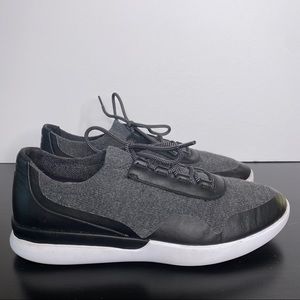Under Armour UAS Runaway 2.0 black white sneakers